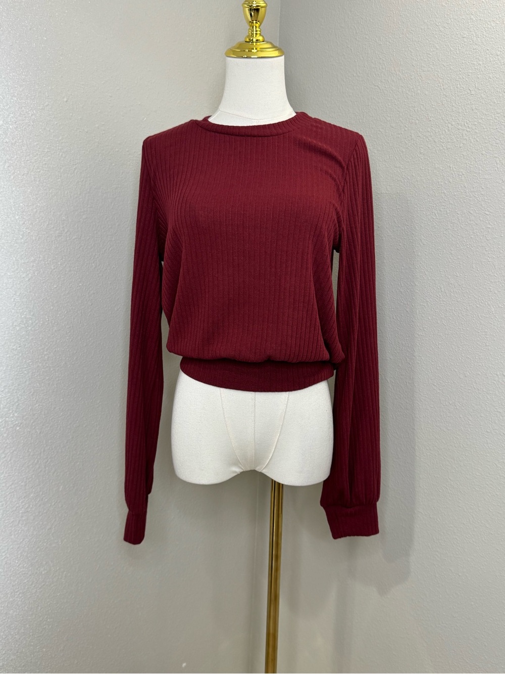 Gilli Ribbed Open Back Tie Long Sleeve Knit Top Burgundy Medium NWT